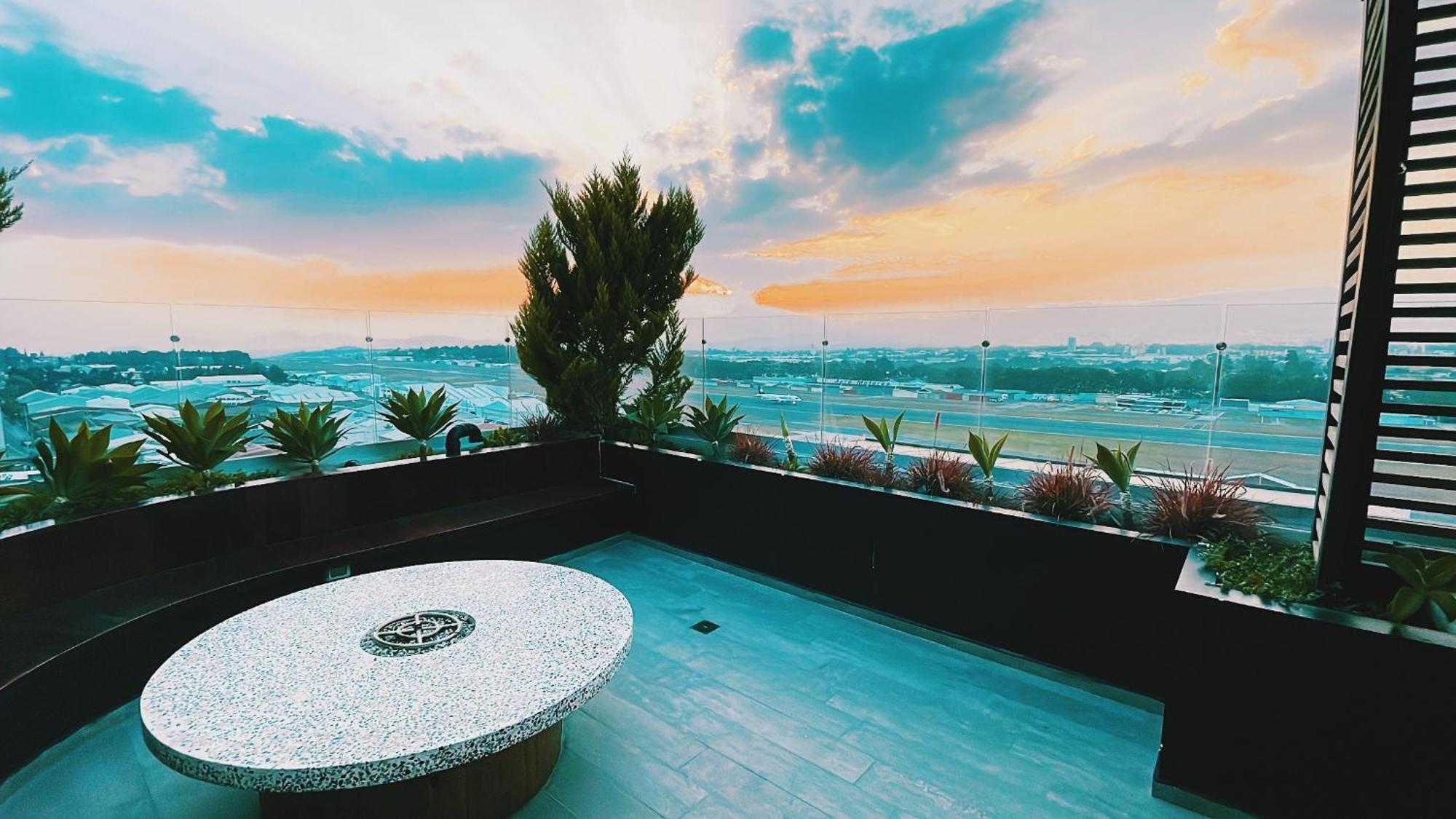 Luxury Apartment Guatemala Airport Narama Zona 13 Luaran gambar
